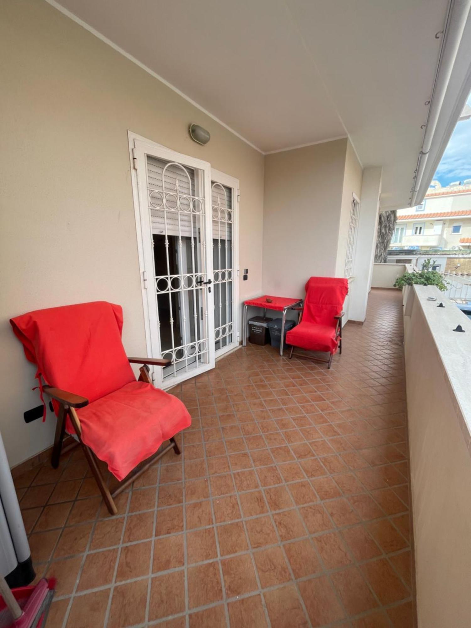 Home With Parking Near The Airport And Beach Fiumicino Exterior photo